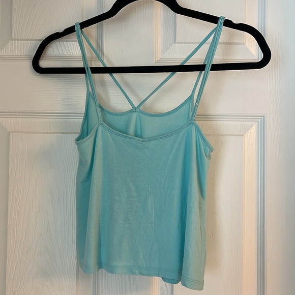 Light blue flowy crop top - Picture 2 of 2